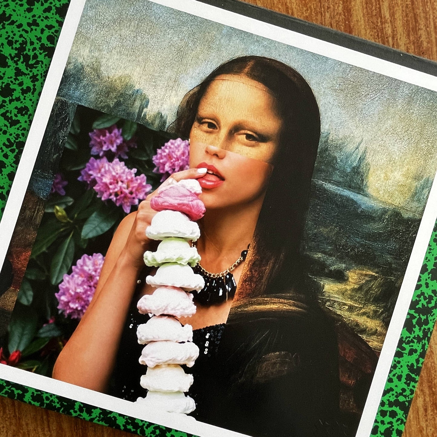 Détail du tirage d’art Mona Lisa x Ice cream imprimé en France et poinçonné Nada Plicc